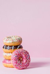 Verjaardagsfeestje speeltuin met donuts